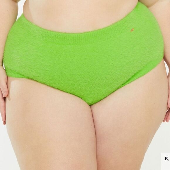 Savage x Fenty Fluff It Up Booty Short Kelly Green 3X NWT IN PACKAGING - Picture 2 of 8